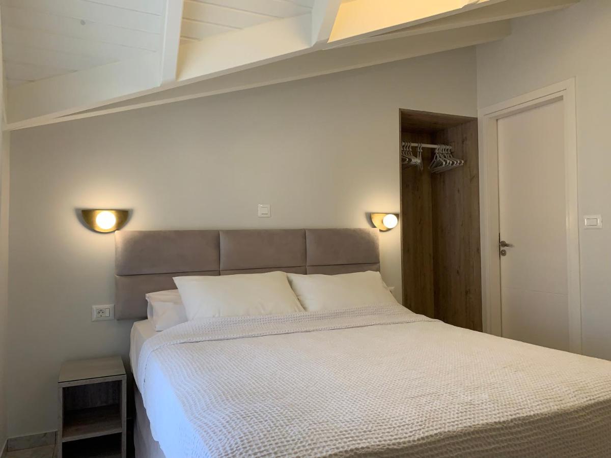 Rouchotas Apartments Argostoli  Eksteriør billede