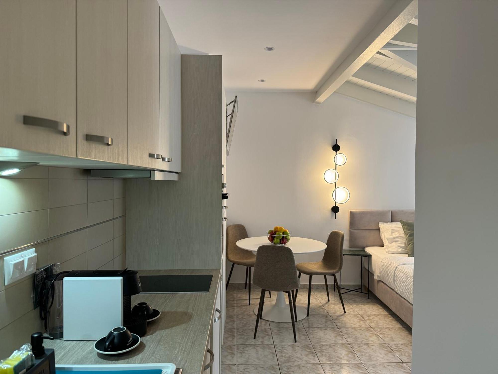 Rouchotas Apartments Argostoli  Eksteriør billede